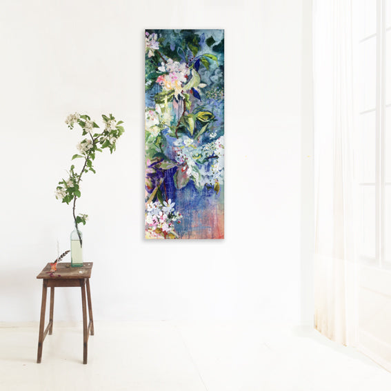 branch-up-blue-blossoms-Lies-Goemans-painting-flower-schilderij-floral-40x110cm-interior
